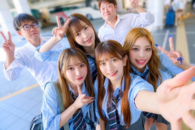 りお＆ひなた＆かりん＆ゆい 1枚目